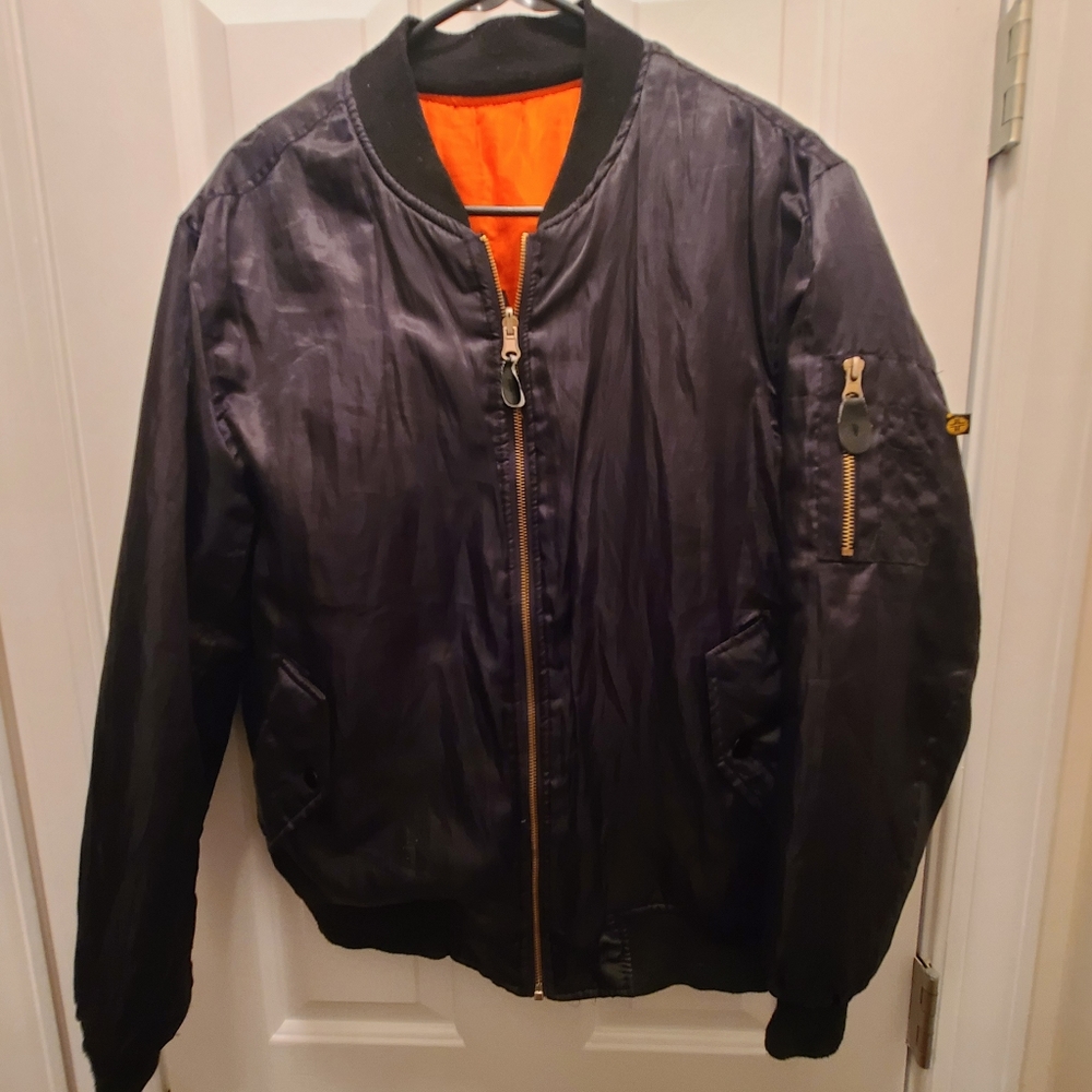 Used Boys XL Black nylon jacket